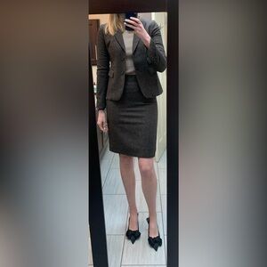 Brown tweed United Colours of Benetton suit